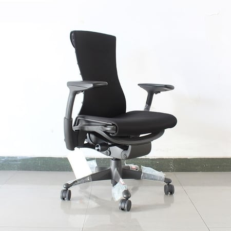 كرسي مكتبي طبي EMBODY من هيرمان ميلر