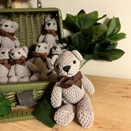 ميداليه - تعليقة شنطة الدبدوب اللطيف