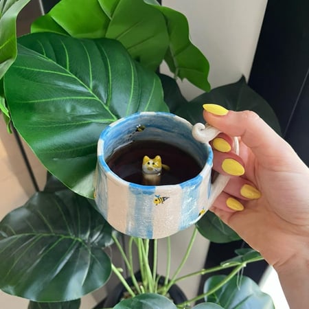 كوب سمير النحلة