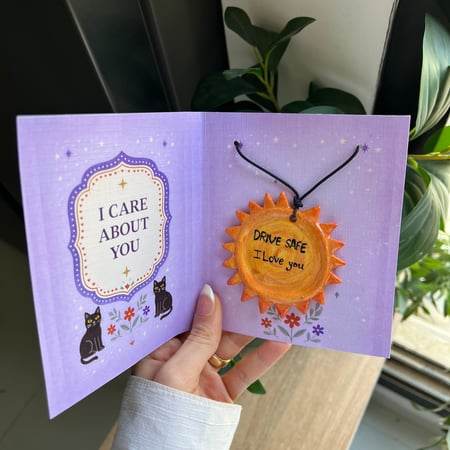 Gift Card  ( بنفسجي)