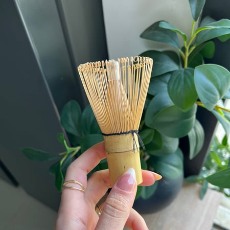 ويسك ماتشا من البامبو الطبيعي