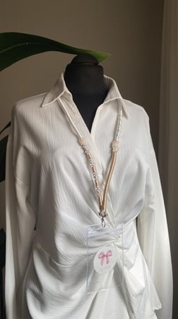 تعليقة بطاقة