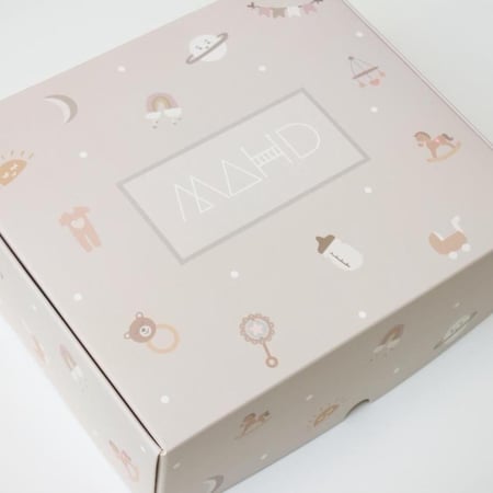 بطانية مواليد - مع تطريز الاسم