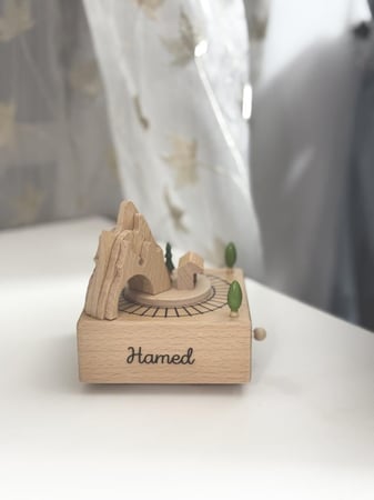 صندوق موسيقي - القطار