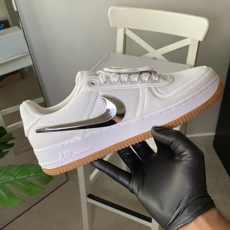 Travis Scott x Air Force 1 Low "White"