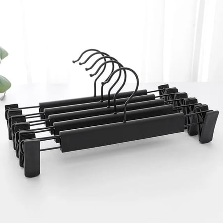 علاقة ملابس بناطيل  بلاستيك اسود (12حبه )