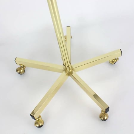 استاند ملابس دائري ذهبي حلق ( تايون )