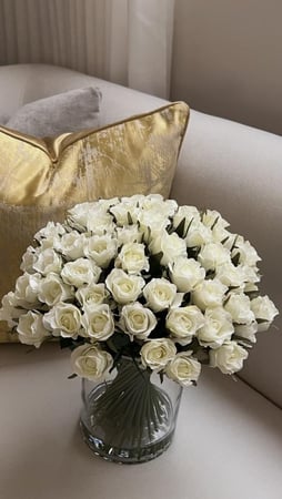 فازة البيبي جوري السكري رقم 300 ( أطرافها لون خفيف)