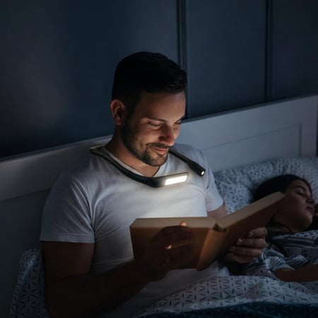 مصباح عريض كتاب الضوء