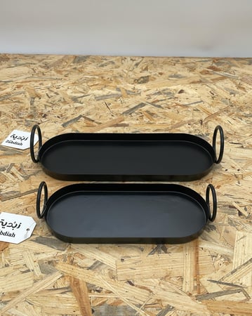 صينية تقديم أسود