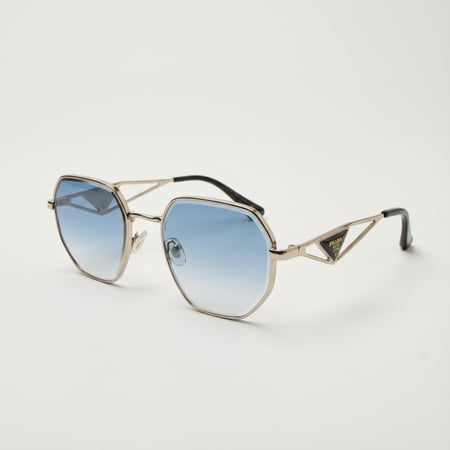 نظارة شمسية ماركة برادا فضي