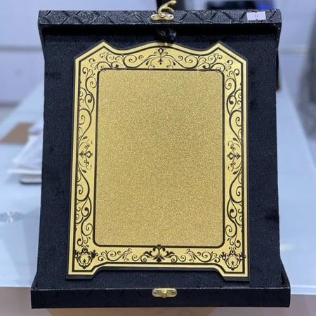 درع اكريليك جلد وسط