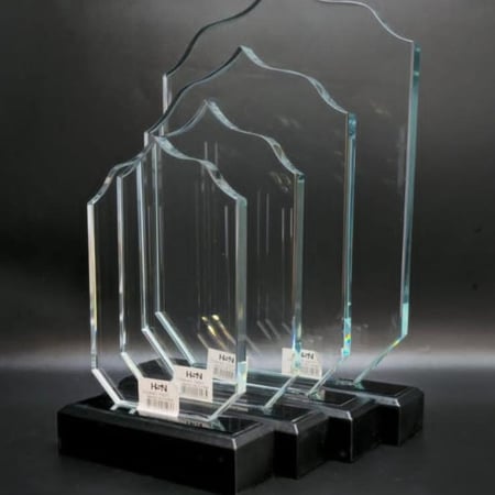 درع كريستال مستطيل خشبي