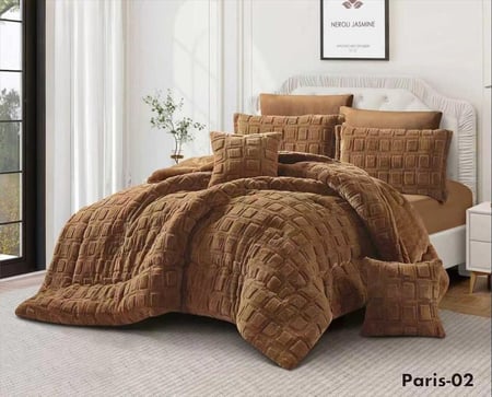 مفرش شتوي نفرين فرو الارنب 8 قطع / ماهيرا