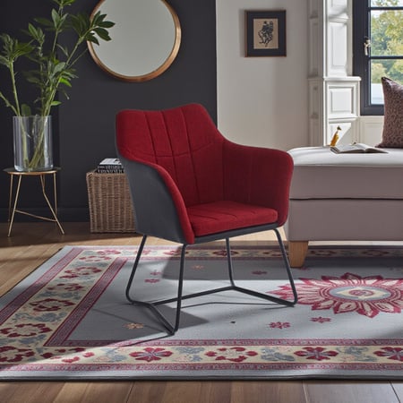 كرسي مفرد بذراعين