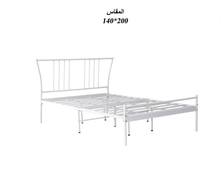 سرير معدني أبيض