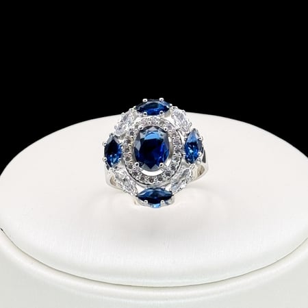 طقم زيركون فاخر بإصدار خاص دقة الماس 5 قطع بضمان على اللون