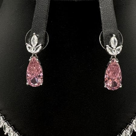 طقم زيركون نسائي أنيق – تصميم راقٍ لإطلالة مميزة -  ABH-7682M