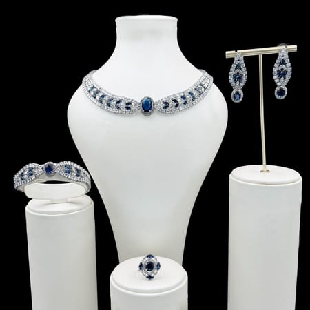 طقم زيركون فاخر بإصدار خاص دقة الماس 5 قطع بضمان على اللون