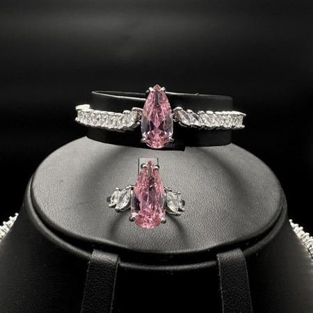 طقم زيركون نسائي أنيق – تصميم راقٍ لإطلالة مميزة -  ABH-7682M