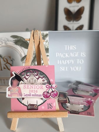 بروش اكريلك شكل مستطيل وكرز