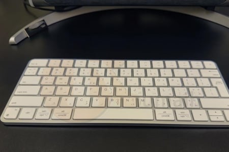 كيبورد لوحة مفاتيح ماك ويندوز ايباد MEETION ikey C210