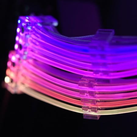 كابل LIAN LI PW8-V2 RGB قابل للتوجيه Strimer Plus V2 8-Pin - باللون الأسود (الموديل: PW8-PV2)
