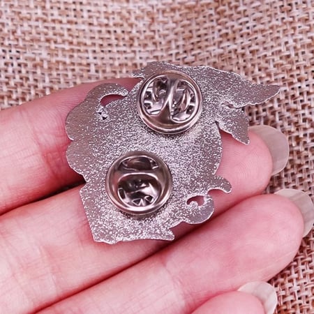 بروش بيرسيرك | Berserk