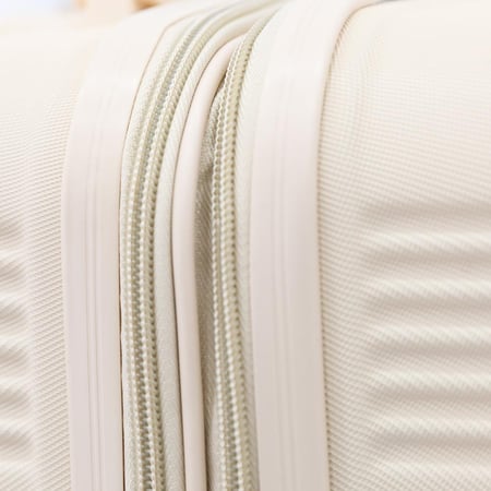 طقم حقائب ماركة امريكان فلاير