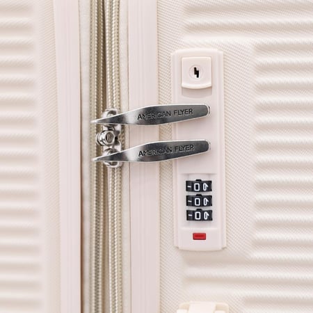 طقم حقائب ماركة امريكان فلاير