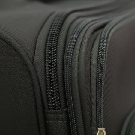 طقم حقائب ماركة ترافل لايت