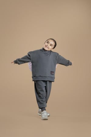 طقم هودي للاطفال