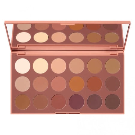 18WT Matte Essentials artistry palette