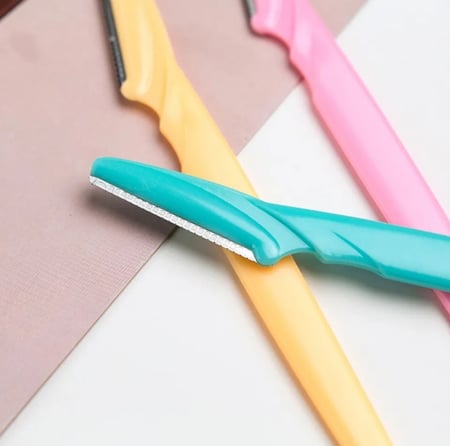 موس حلاقة وجه وحواجب ( 2 قطعه )