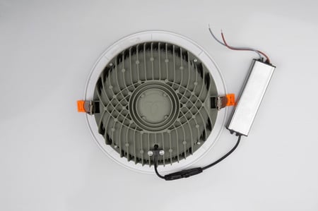 سبوت لايت في السقف COB بقدرة 30 وات