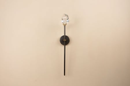 ابليك كريستال قاعدة أسود