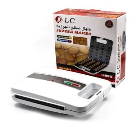 صانعة الجوزية DLC-38244