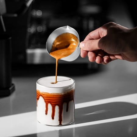 كوب مقياس فولاذي MHW-3BOMBER لون الأبيض المطفي - 100 مل