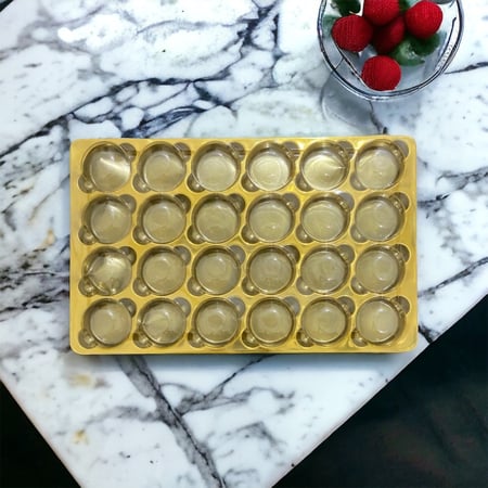 علب مقسمة بلاستيك ذهبي ( حبة واحدة )