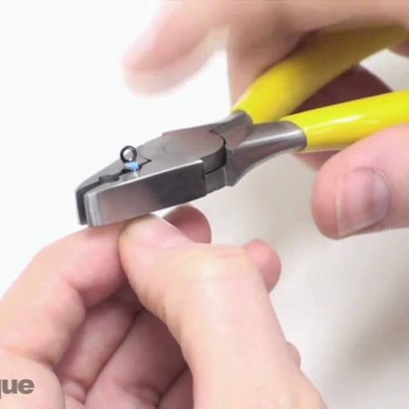 اداة مع سلسلة وقفل دائري لعمل وصنع السلال والاساور