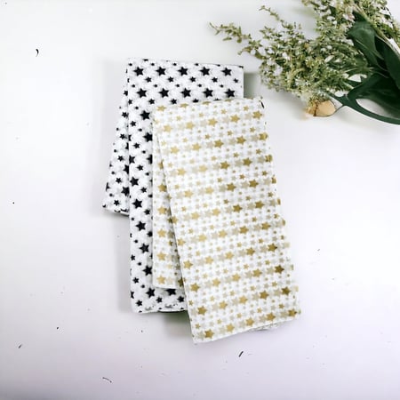 ورق تغليف الهدايا والملابس خفيف بنجوم