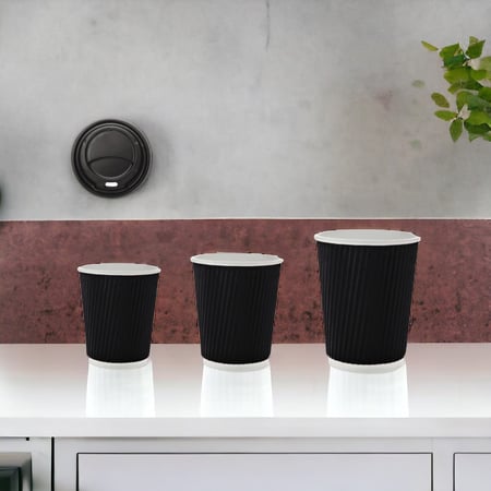 اكواب ورقية مموجة مع غطاء