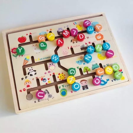 متاهة الحروف الانجليزية