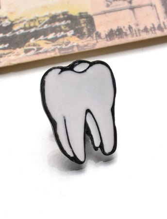 بروش دبوس شكل دماغ