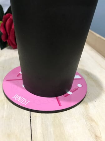 قاعدة أكواب بتصميم حسب الطلب 10في10سم  دائرية