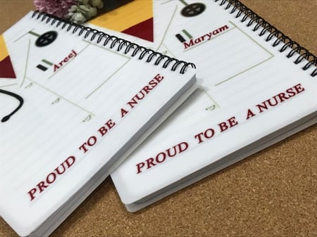 دفتر سلك وسط مقاس A5 تصميم حسب الطلب من اختيارك