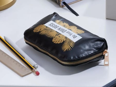 حقيبة " فرش مكياج - أقلام  " ورق الشجر