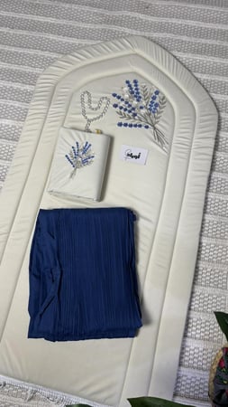 طقم صلاة باقة لافندر ارزق