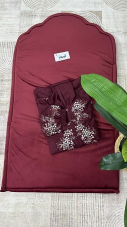 طقم صلاة سادة عودي