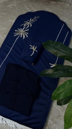 طقم صلاة نخلة ازرق